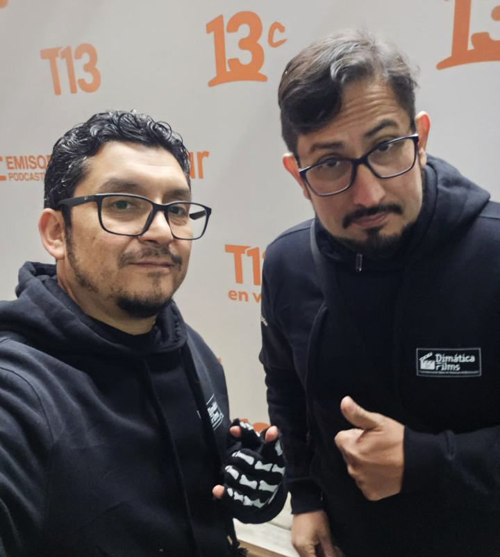 Edson Valdivia y Fernando Navarro en Canal 13 investigando casos paranormales con Tour Nocturno